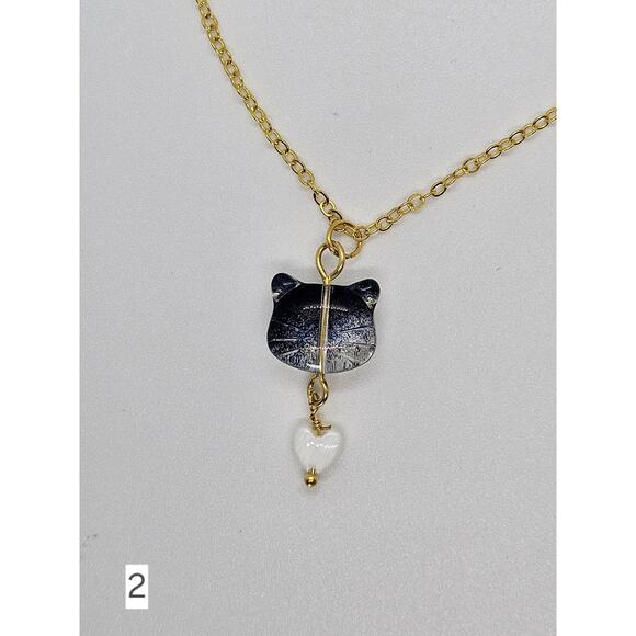 Handmade Glass Cat Necklace Pendant Shell Heart Gold-Plated Adjustable Chain - Picture 3 of 8